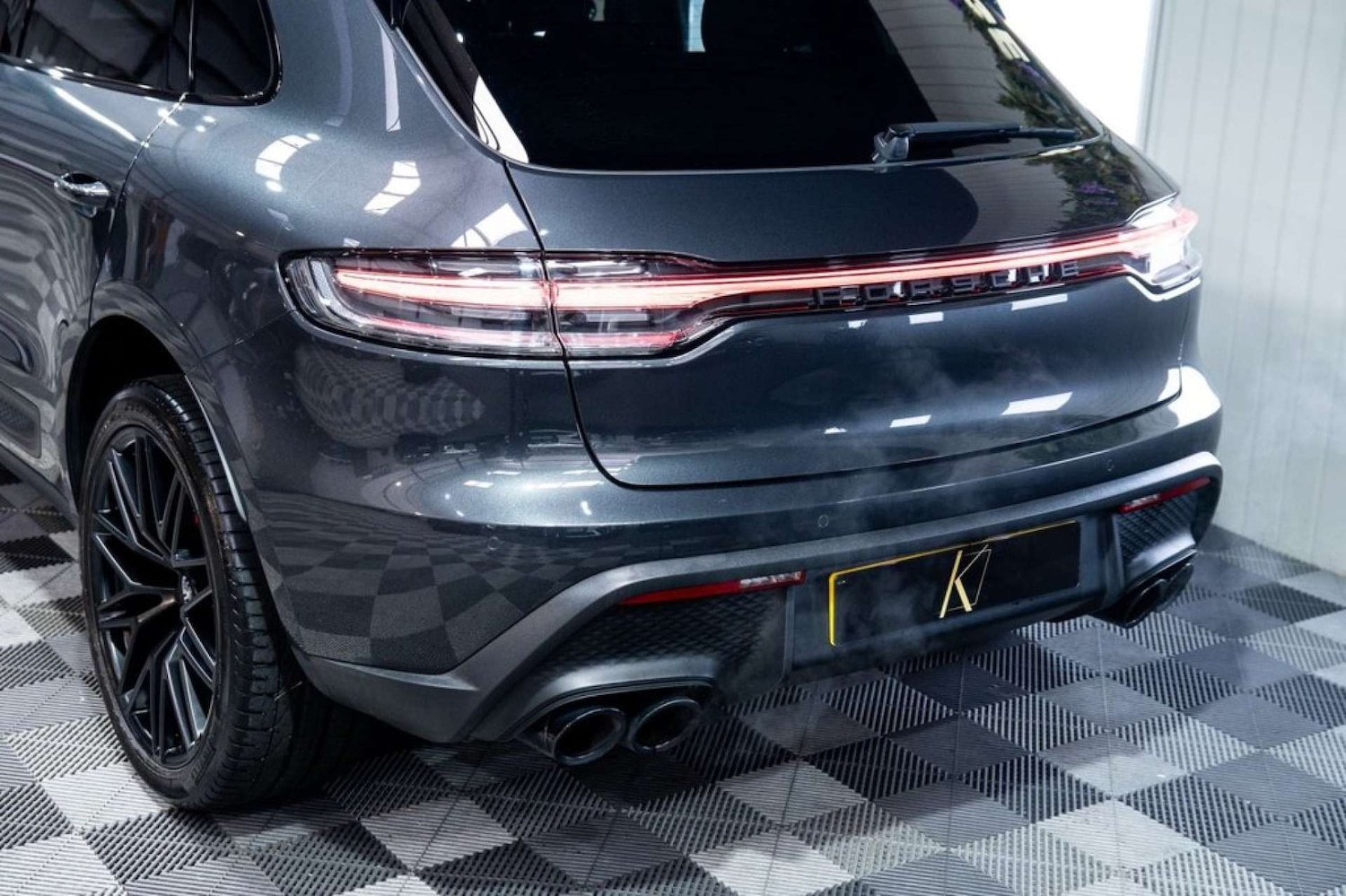 Used Porsche Macan 2022 for sale - 77664901: Photo 19