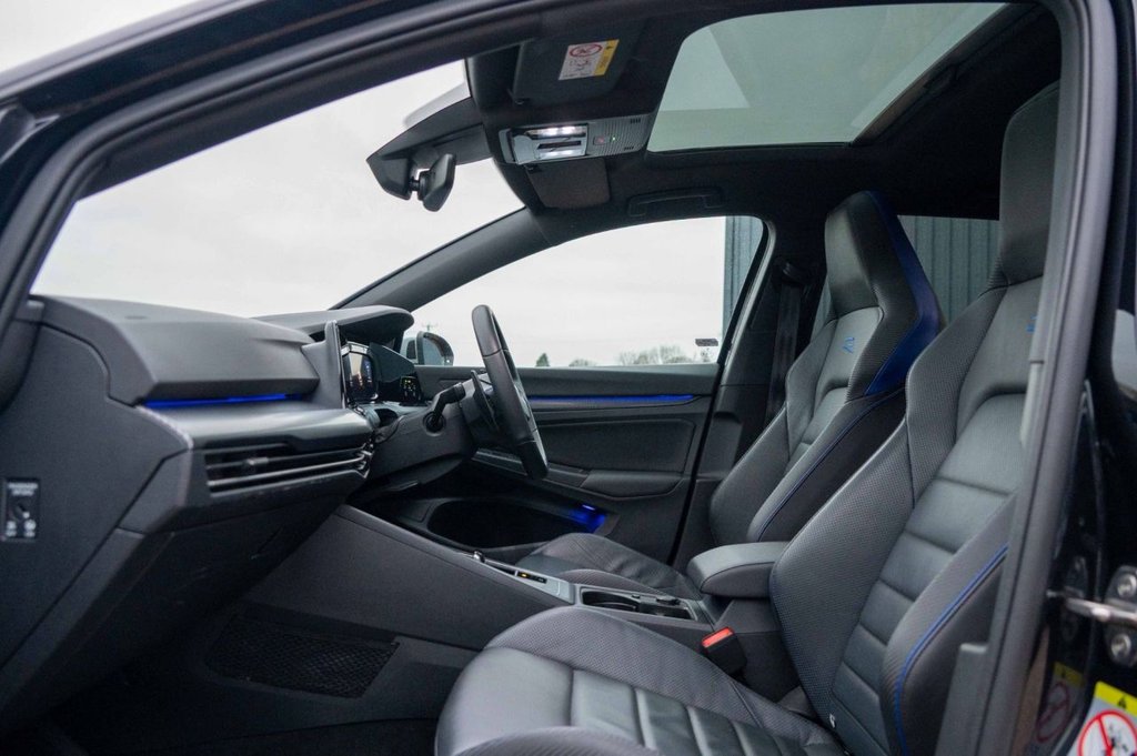 Used Volkswagen Golf 2021 for sale - 77027379: Photo 25