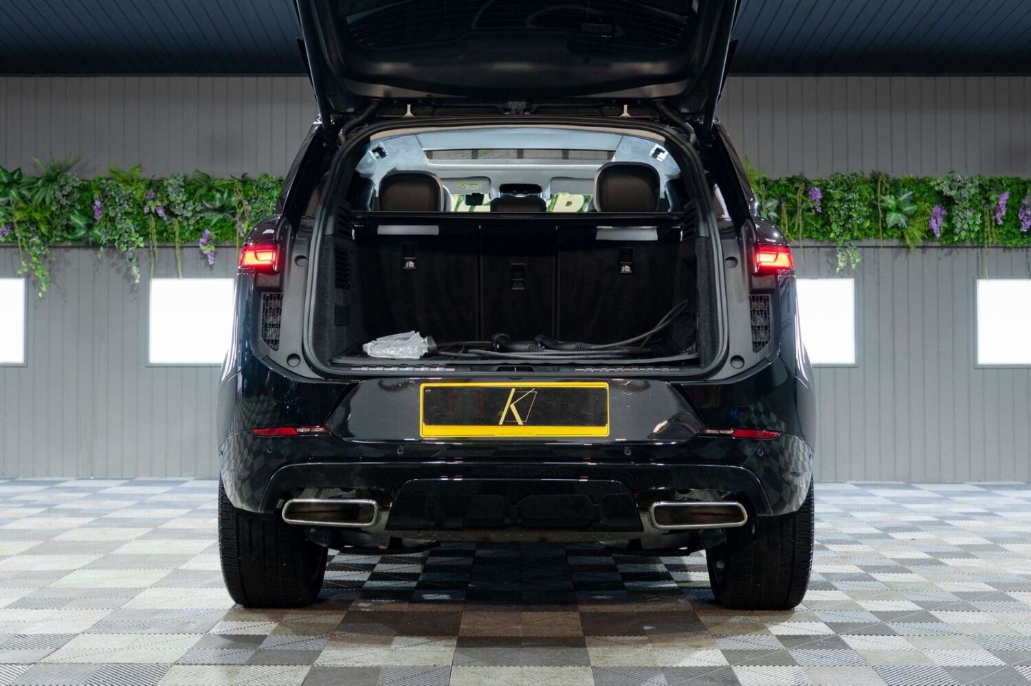 Used Land Rover Range Rover Sport 2025 for sale - 77460264: Photo 9