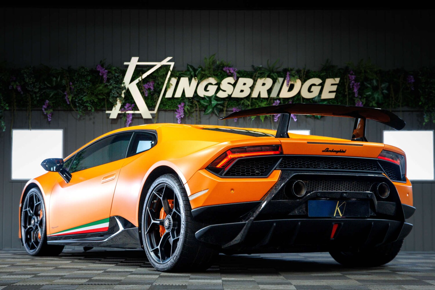 Used Lamborghini Huracan 2019 for sale - 78064602: Photo 12