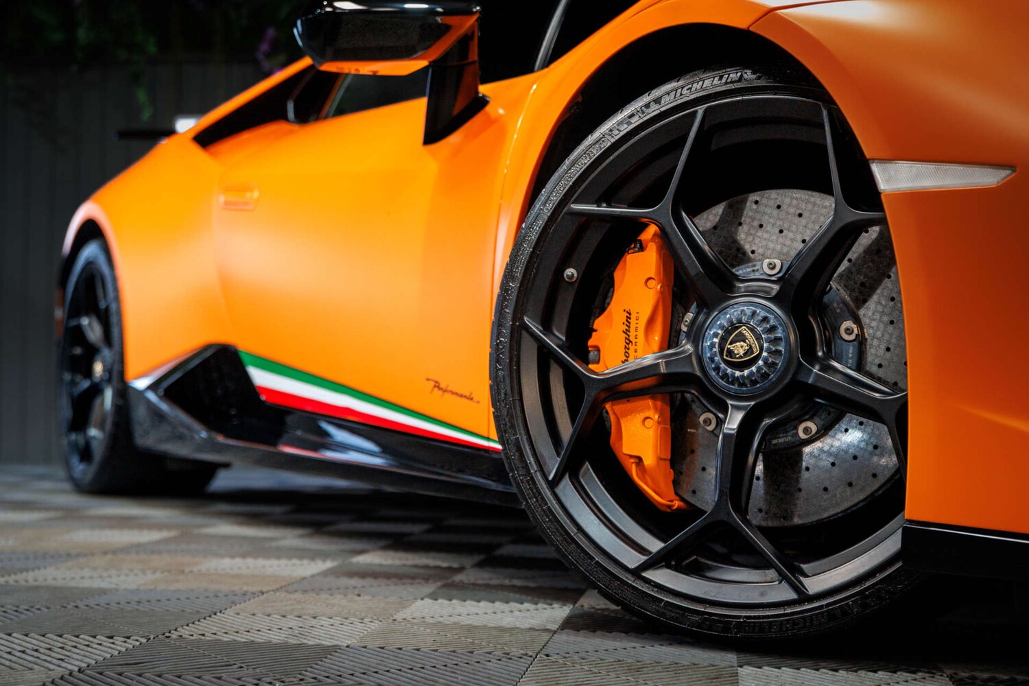 Used Lamborghini Huracan 2019 for sale - 78064602: Photo 23