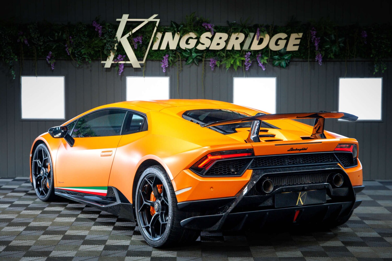 Used Lamborghini Huracan 2019 for sale - 78064602: Photo 24