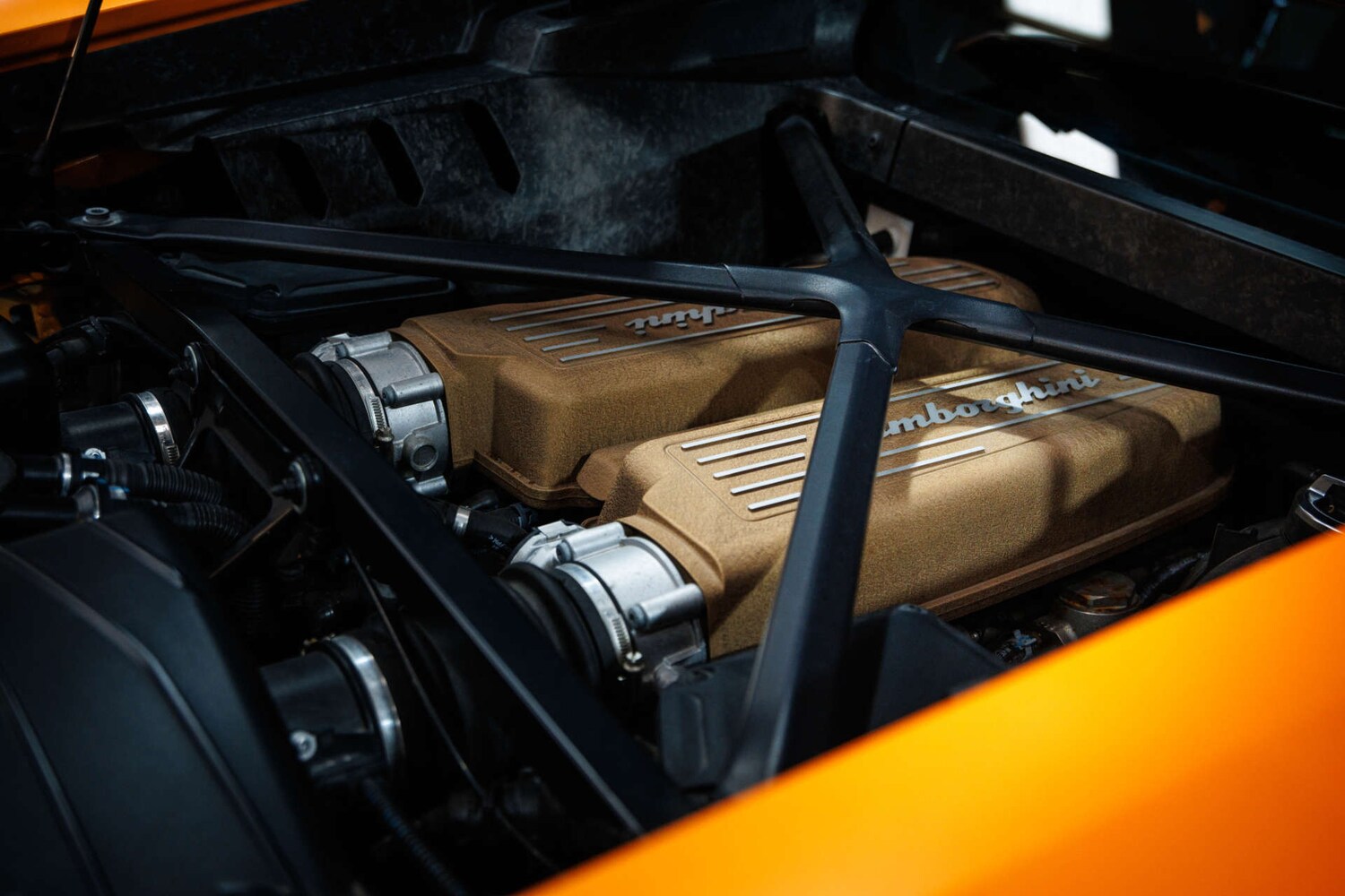 Used Lamborghini Huracan 2019 for sale - 78064602: Photo 35