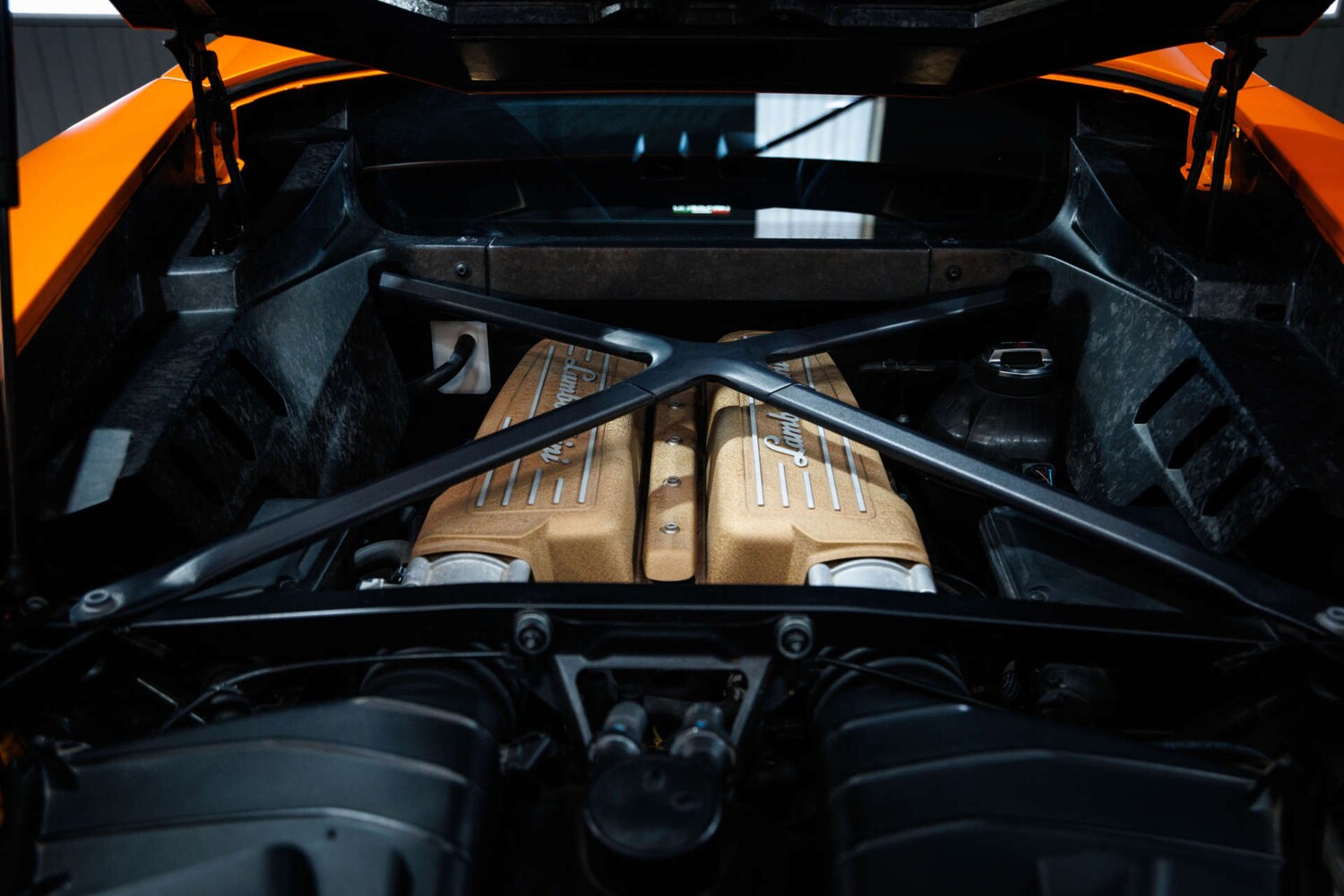 Used Lamborghini Huracan 2019 for sale - 78064602: Photo 36