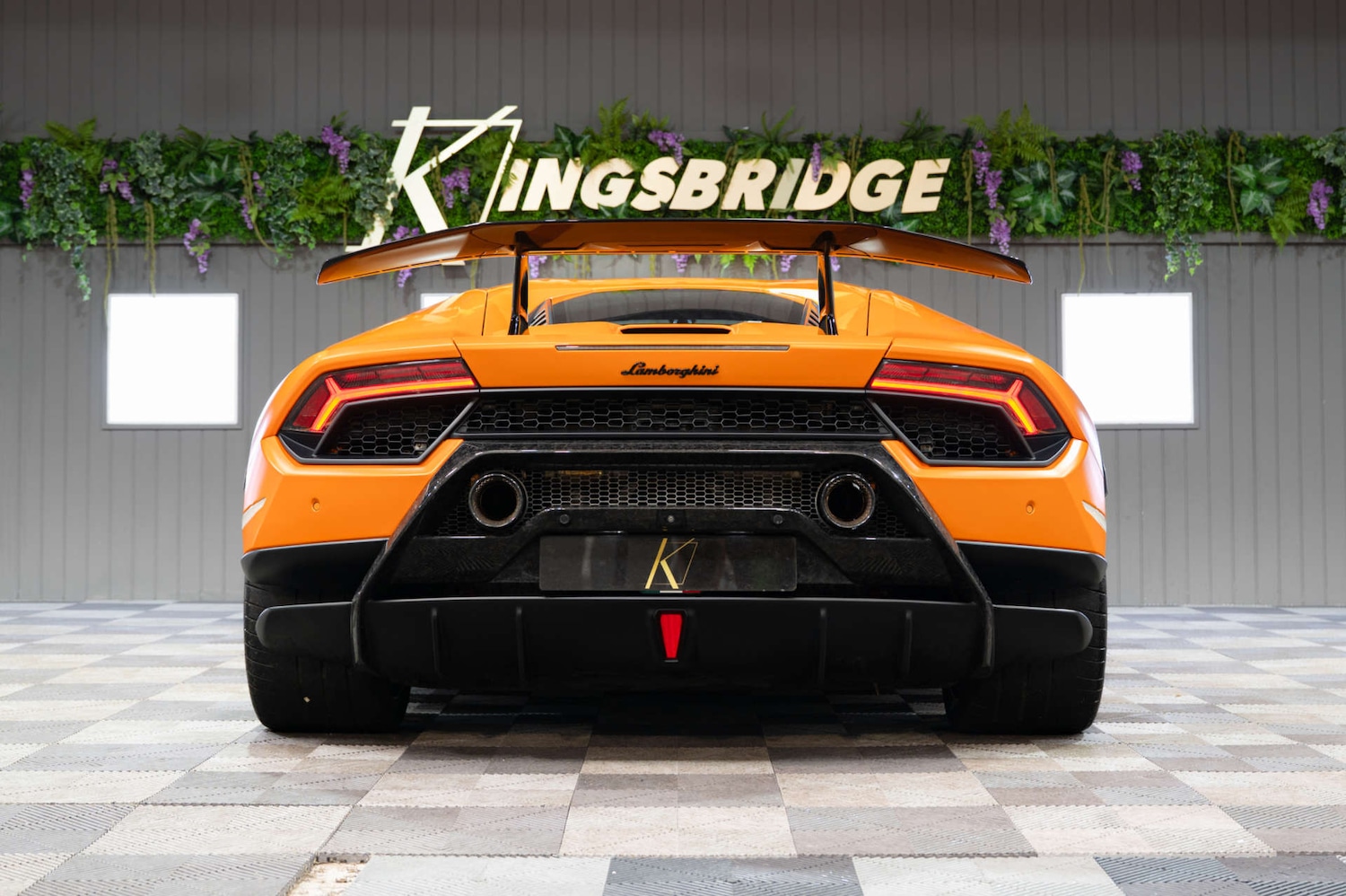 Used Lamborghini Huracan 2019 for sale - 78064602: Photo 6