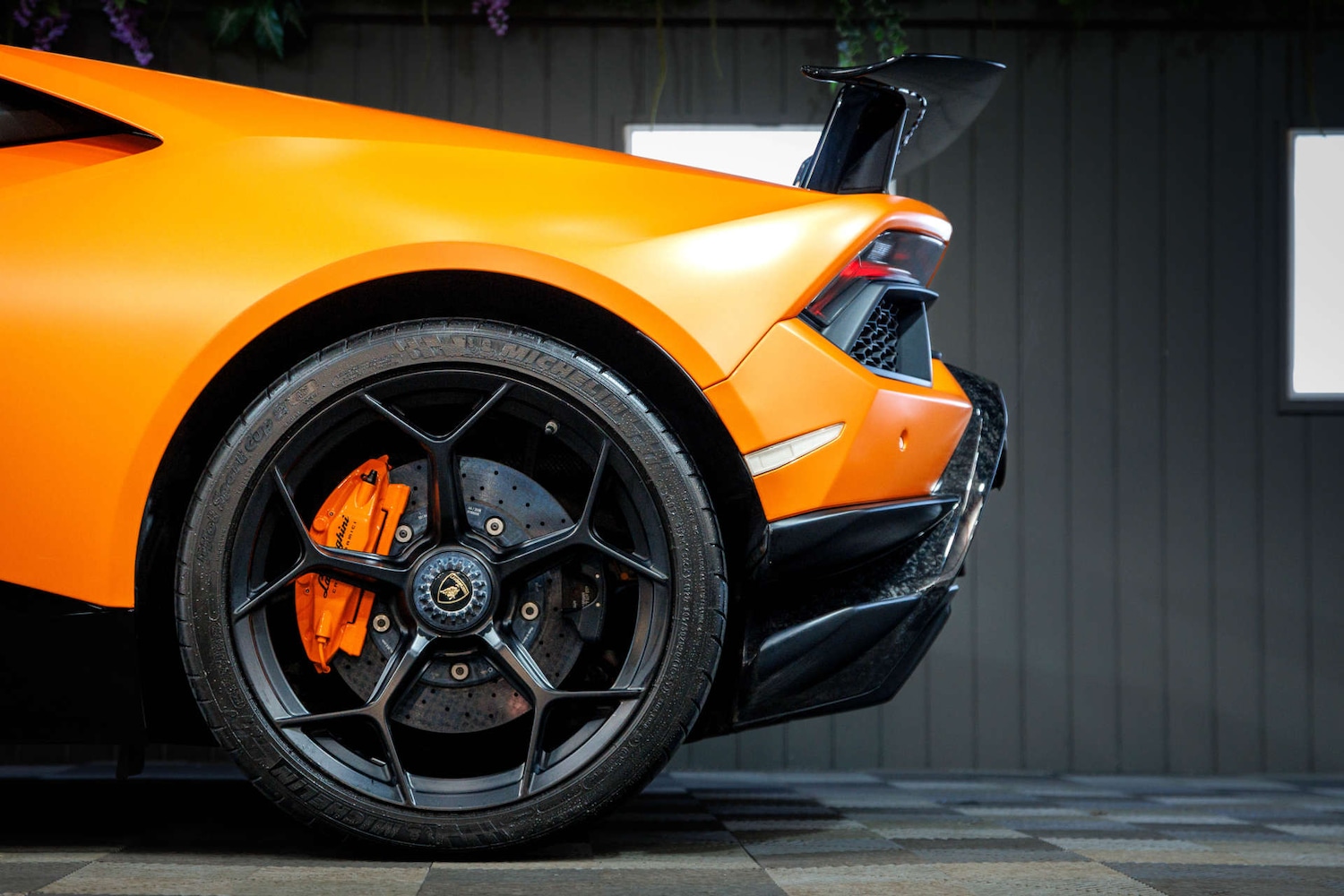 Used Lamborghini Huracan 2019 for sale - 78064602: Photo 8