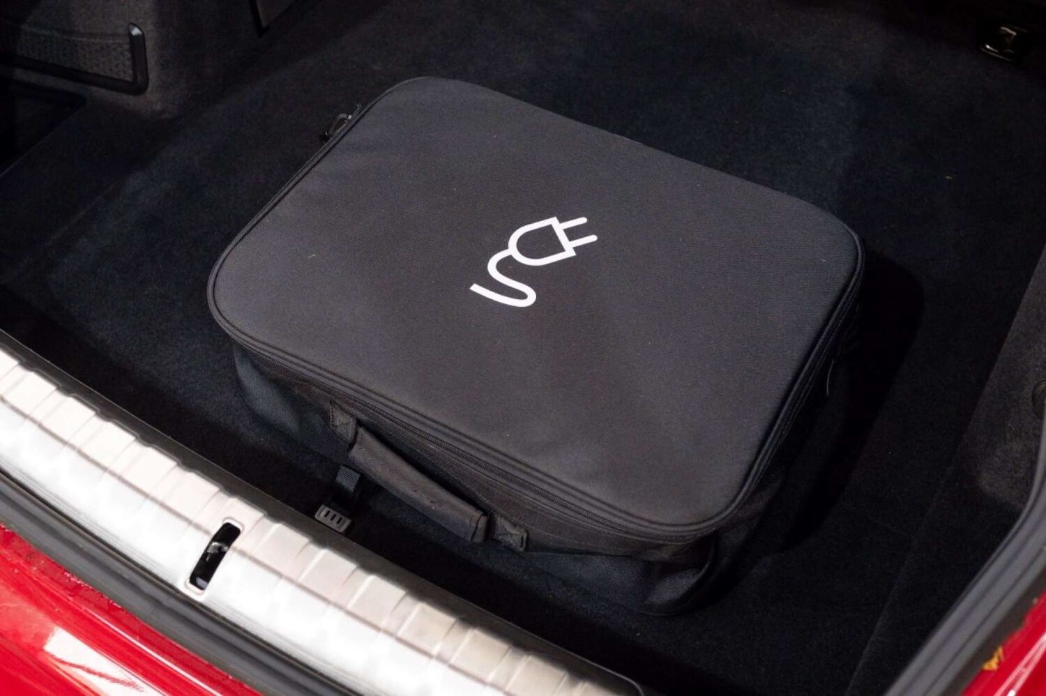 Used Porsche Taycan 2024 for sale - 77494175: Photo 18