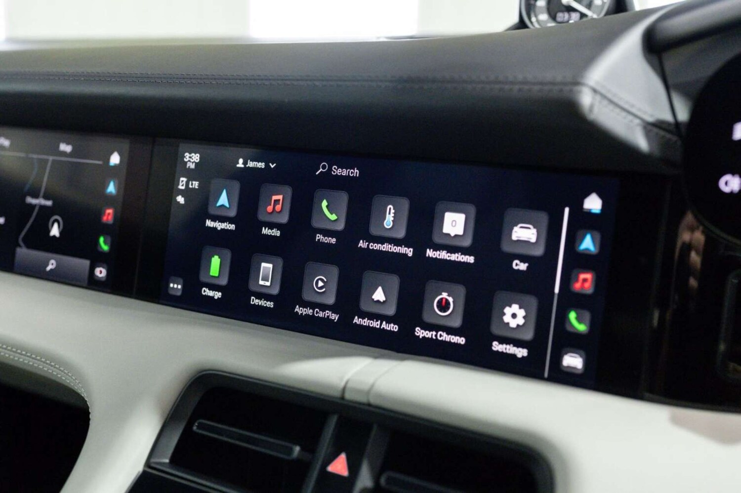 Used Porsche Taycan 2024 for sale - 77494175: Photo 45