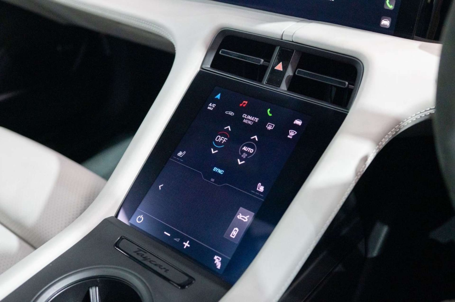 Used Porsche Taycan 2024 for sale - 77494175: Photo 49