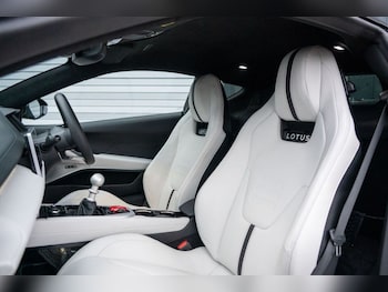 Used Lotus Emira 2023 for sale - 77302444: Photo