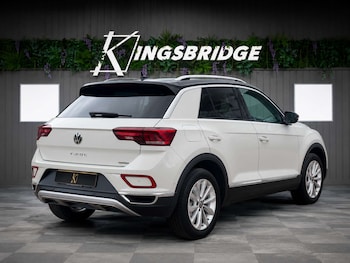 Used Volkswagen T-Roc 2023 for sale - 78973404: Photo