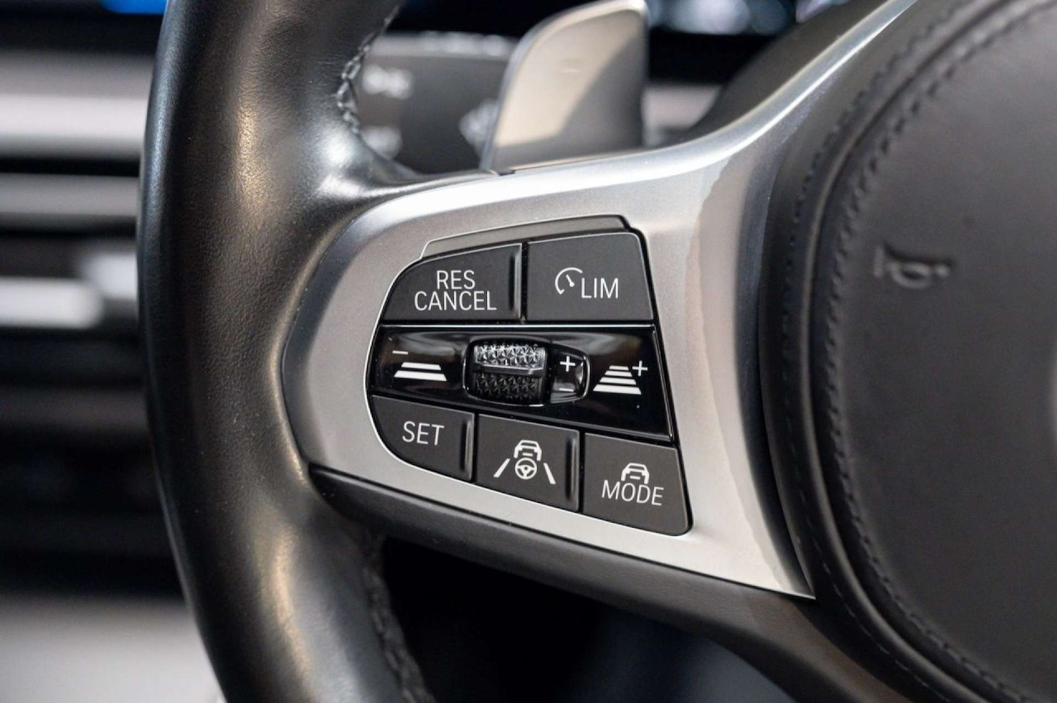 Used BMW 3 Series 2023 for sale - 77877354: Photo 51