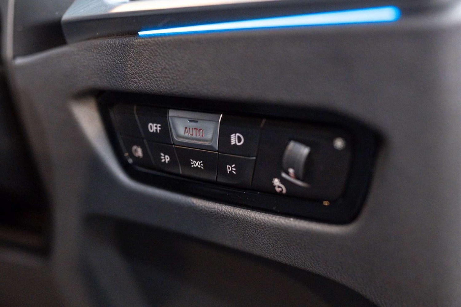 Used BMW 3 Series 2023 for sale - 77877354: Photo 59