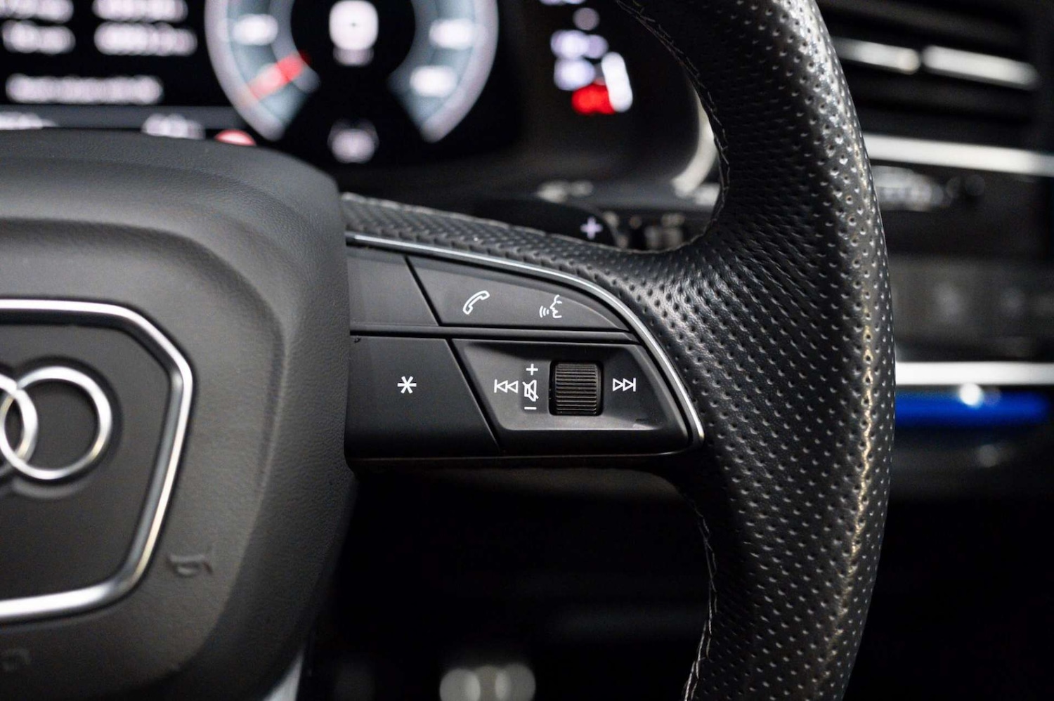 Used Audi Q7 2021 for sale - 77460280: Photo 33