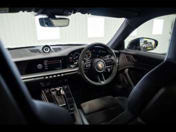 Used Porsche 911 2025 for sale - 75206387: Photo