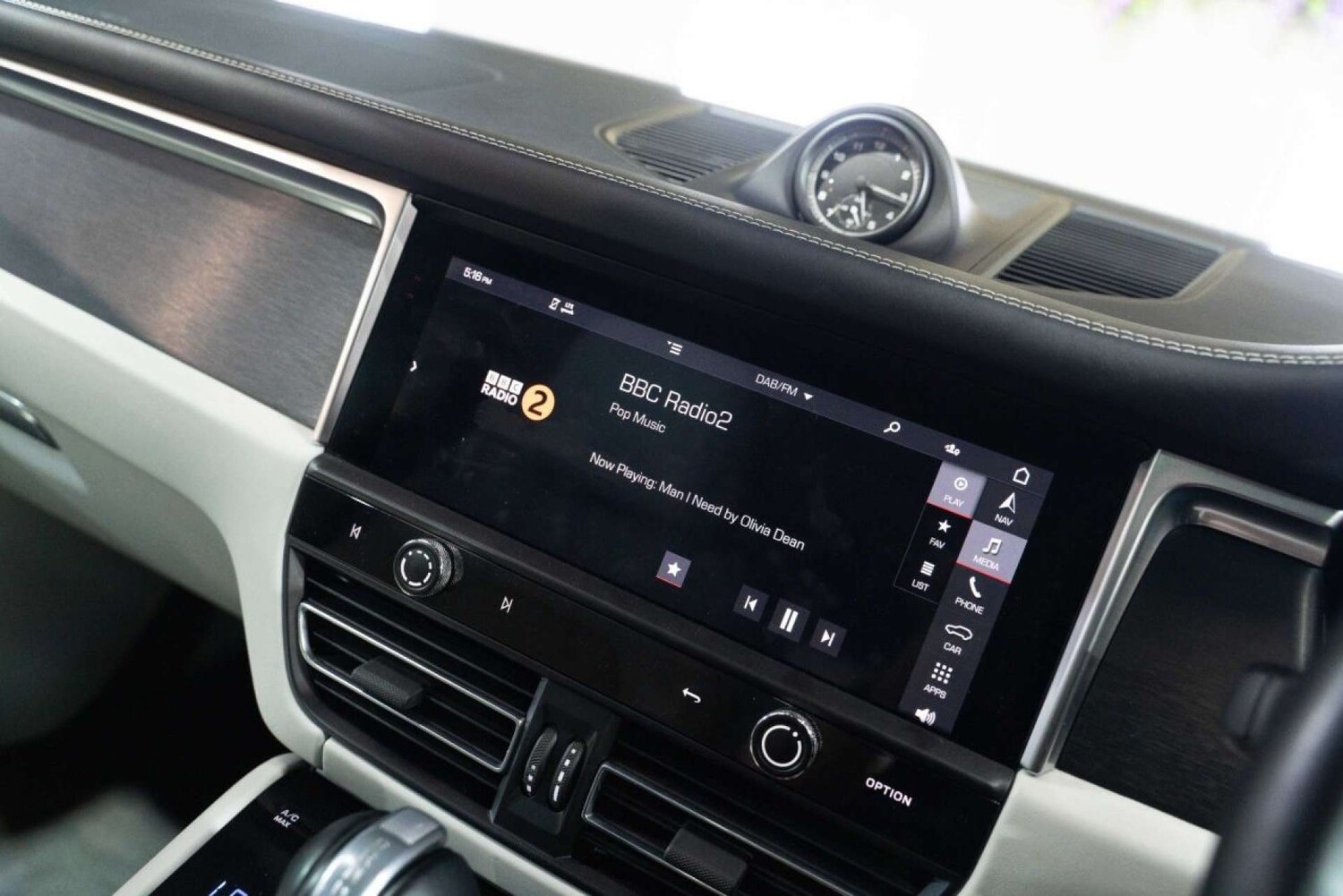 Used Porsche Macan 2022 for sale - 77494167: Photo 77