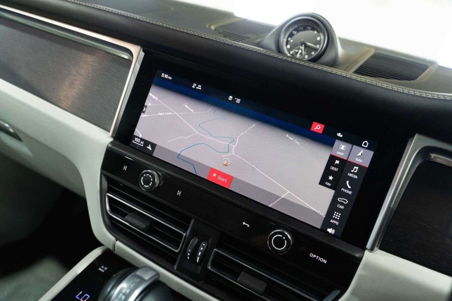 Used Porsche Macan 2022 for sale - 77494167: Photo 78