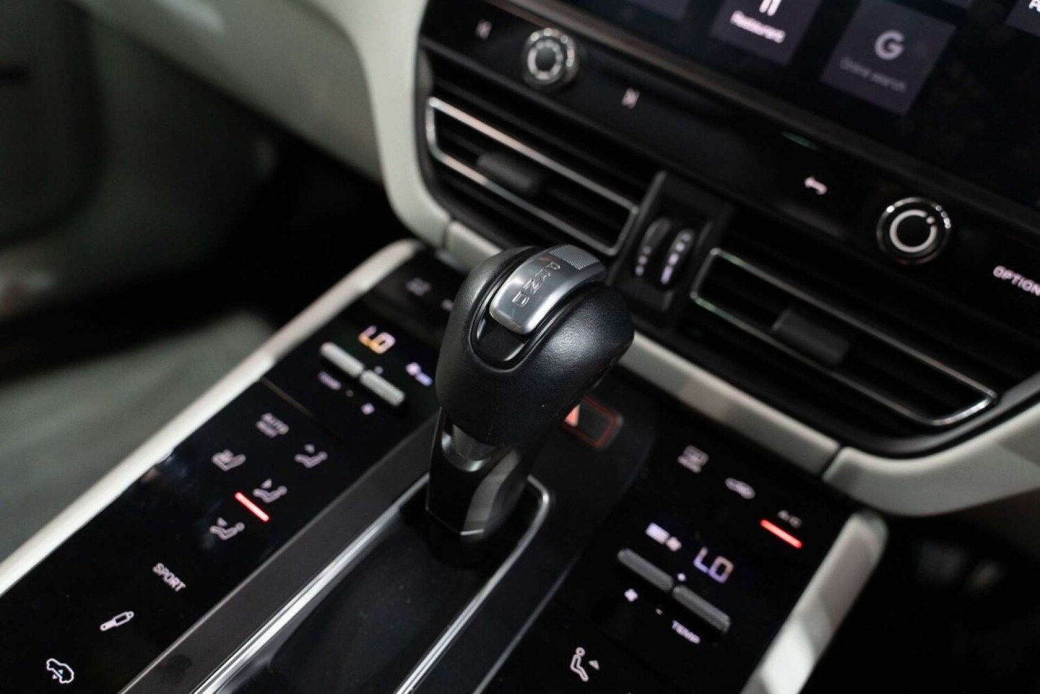 Used Porsche Macan 2022 for sale - 77494167: Photo 85