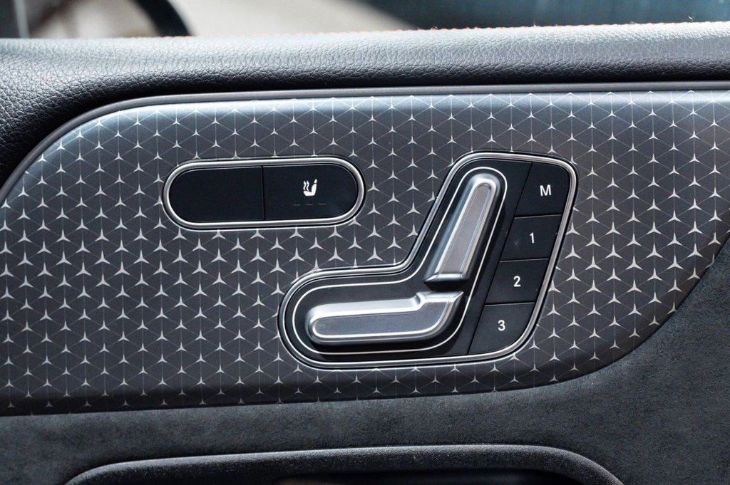 Used Mercedes-Benz GLB 2024 for sale - 76333916: Photo 50