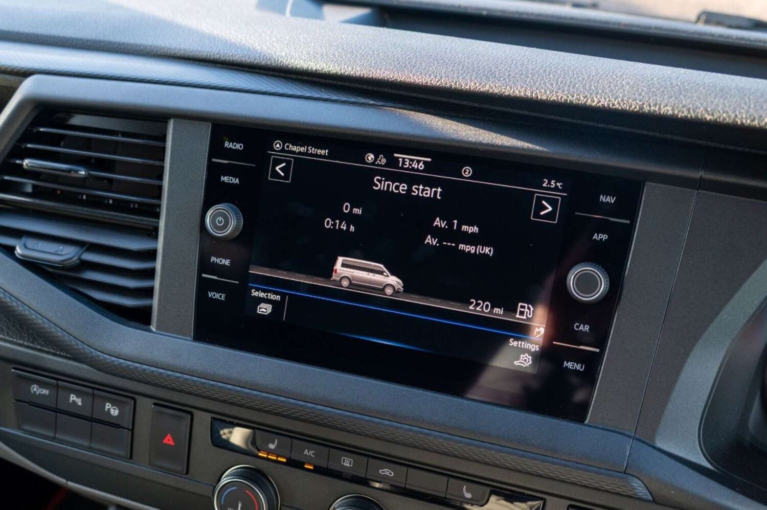 Used Volkswagen Transporter 2024 for sale - 77494193: Photo 52