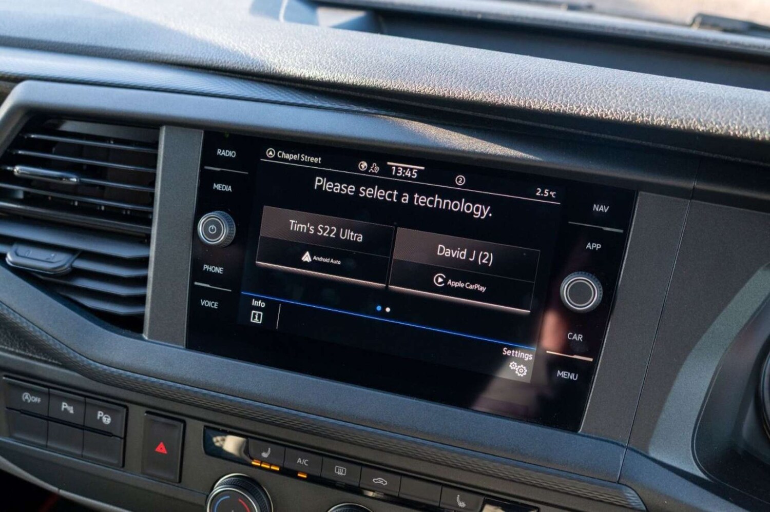 Used Volkswagen Transporter 2024 for sale - 77494193: Photo 55