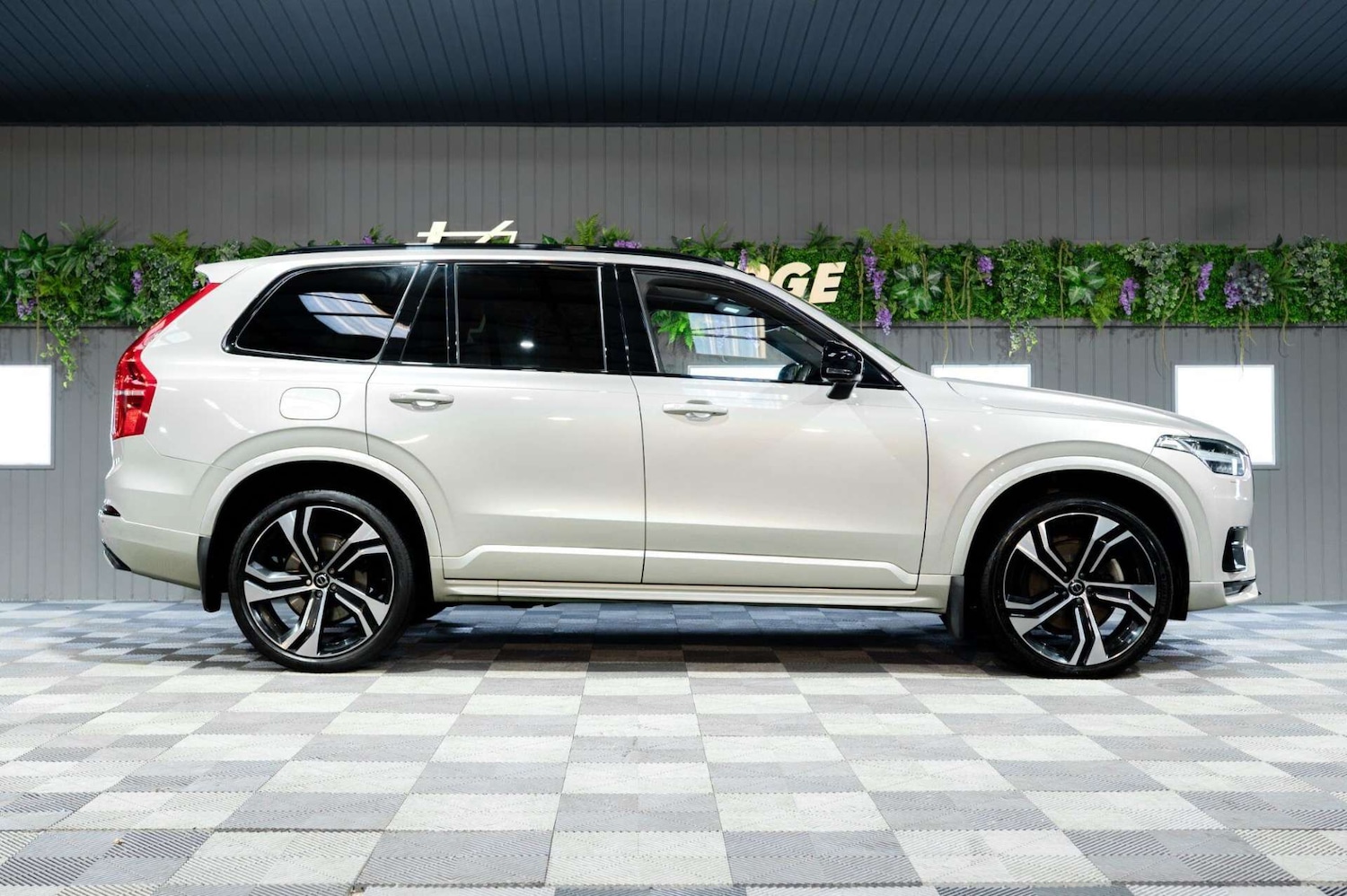 Used Volvo XC90 2022 for sale - 77460293: Photo 4