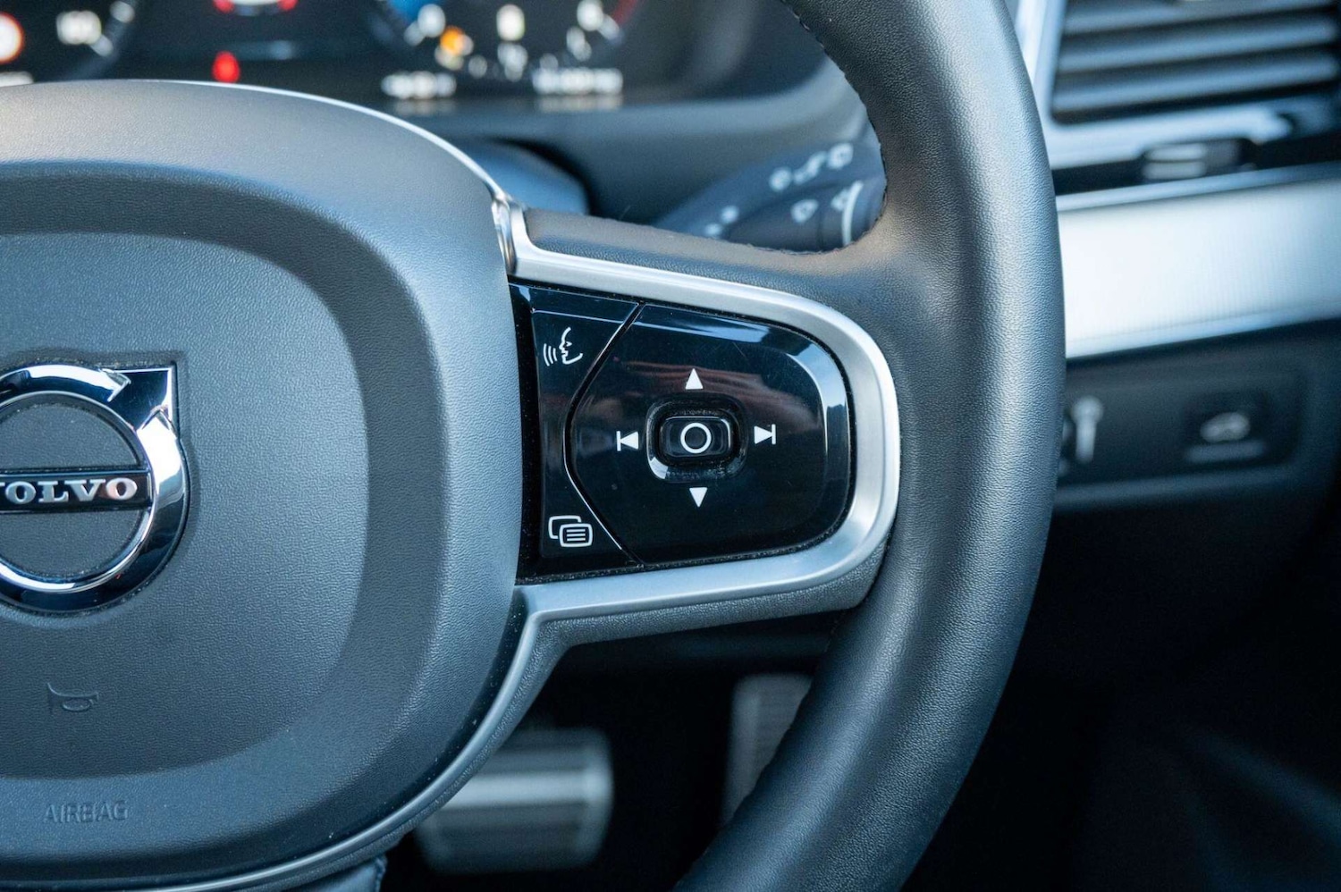 Used Volvo XC90 2022 for sale - 77460293: Photo 40