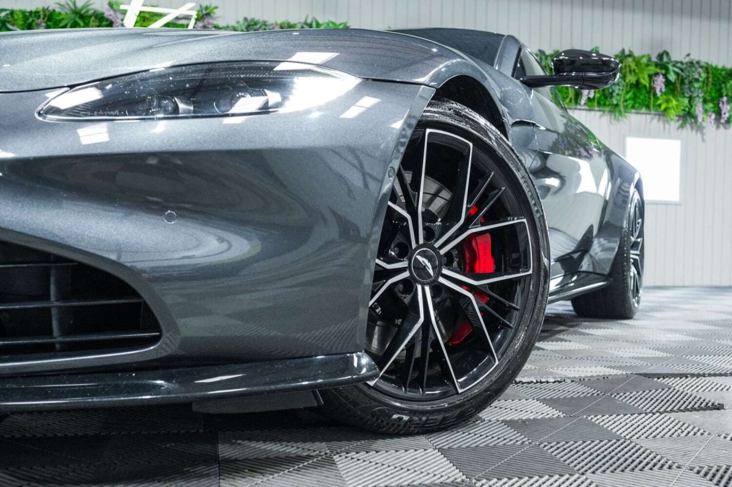 Used Aston Martin Vantage 2022 for sale - 77475140: Photo 18