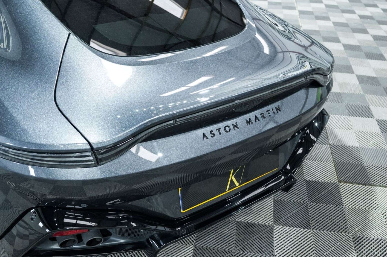 Used Aston Martin Vantage 2022 for sale - 77475140: Photo 42