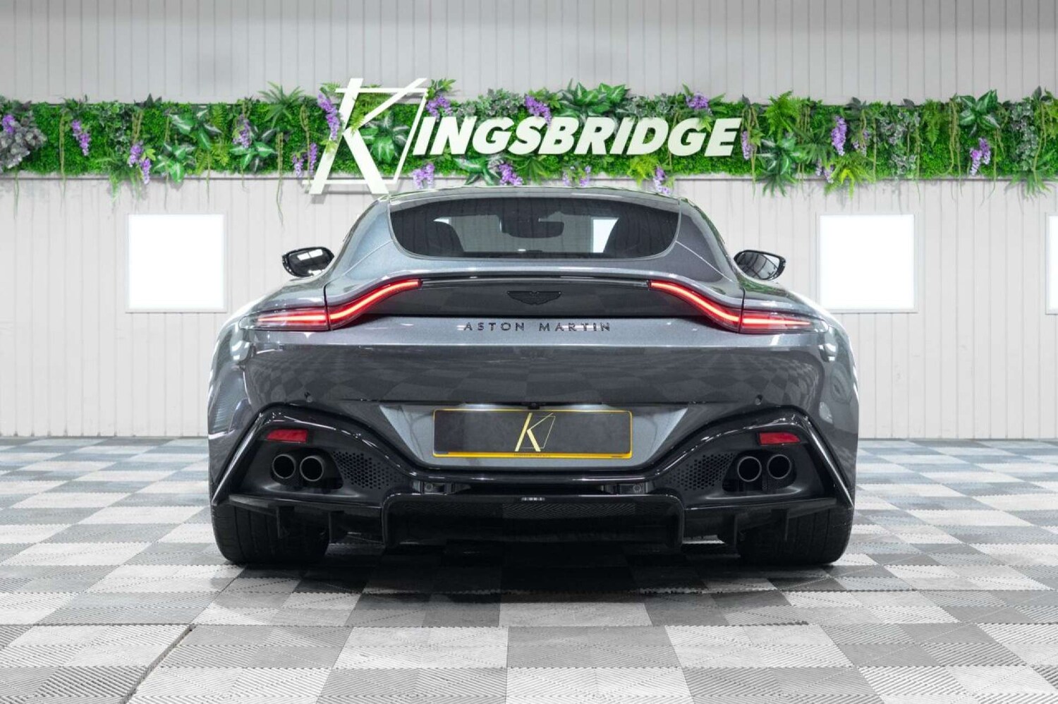 Used Aston Martin Vantage 2022 for sale - 77475140: Photo 8