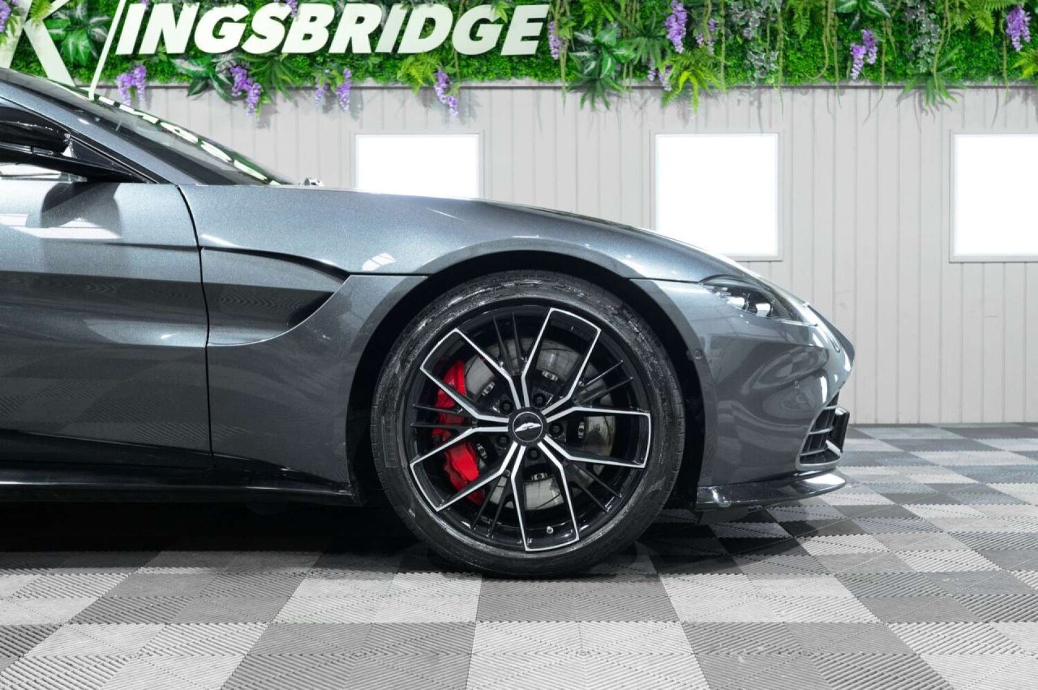 Used Aston Martin Vantage 2022 for sale - 77475140: Photo 9
