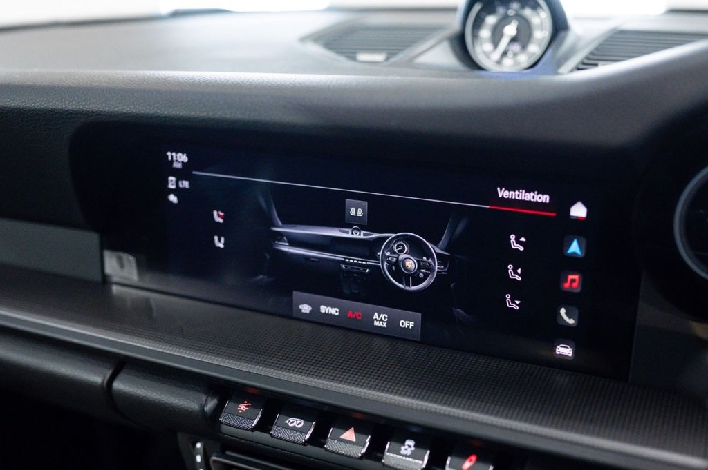 Used Porsche 911 2023 for sale - 75979750: Photo 27