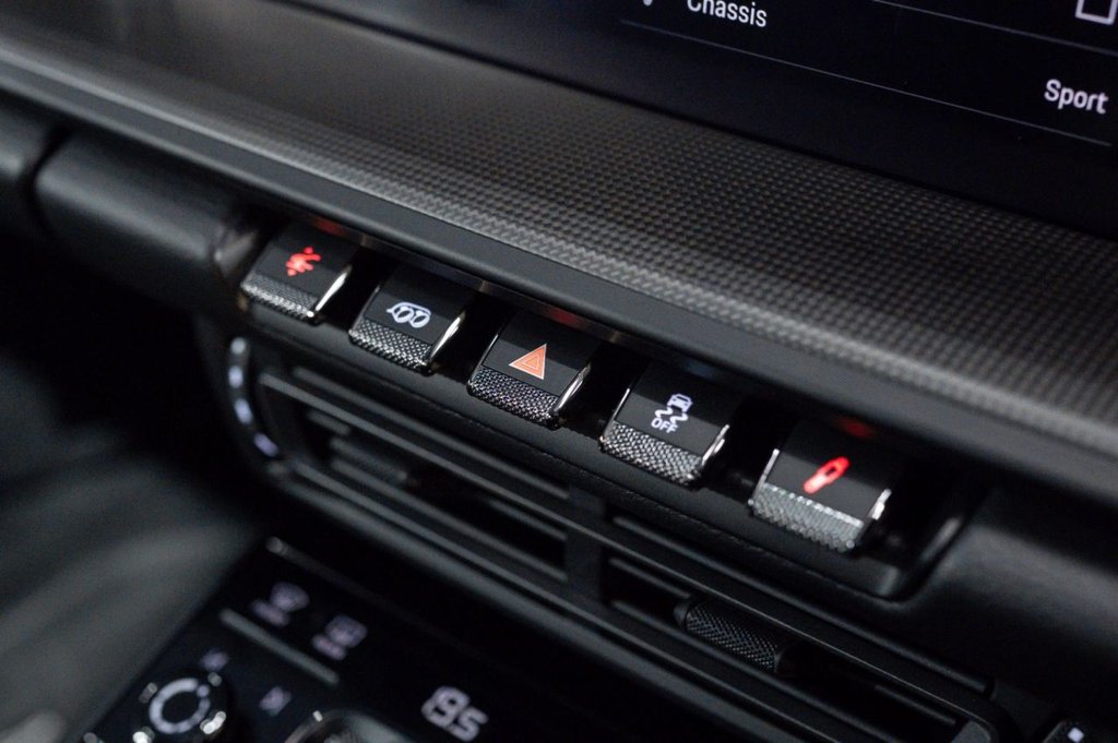 Used Porsche 911 2023 for sale - 75979750: Photo 49