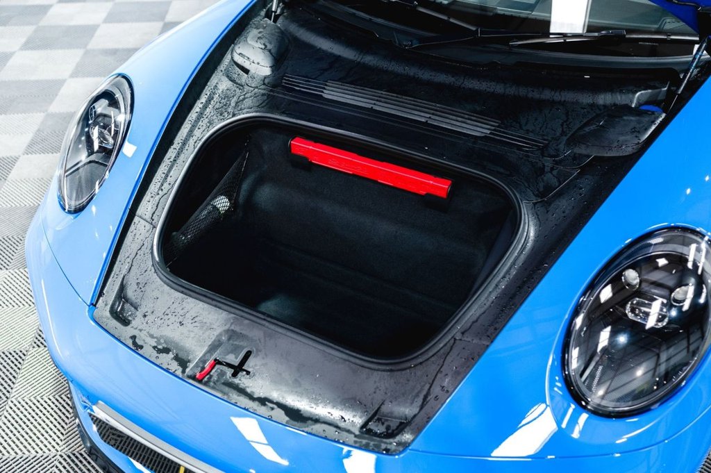 Used Porsche 911 2023 for sale - 75979750: Photo 8