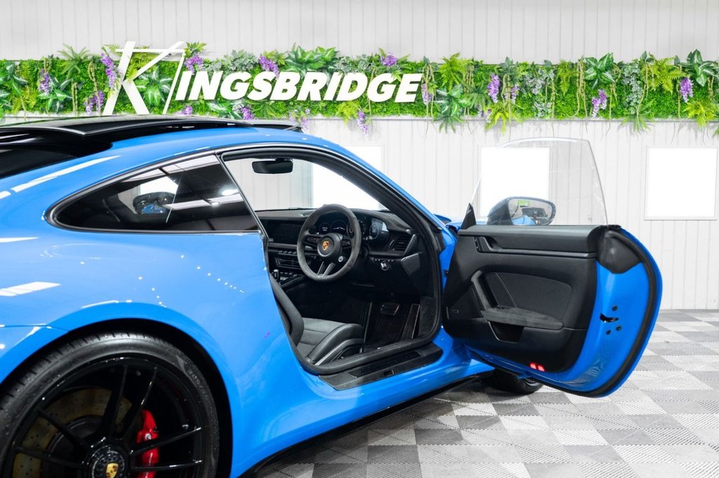 Used Porsche 911 2023 for sale - 75979750: Photo 9