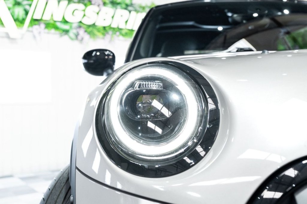 Used MINI Convertible 2021 for sale - 76395661: Photo 20