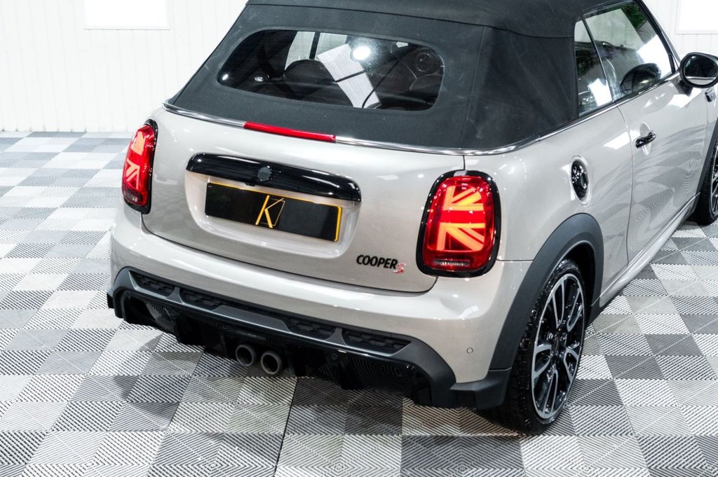Used MINI Convertible 2021 for sale - 76395661: Photo 29