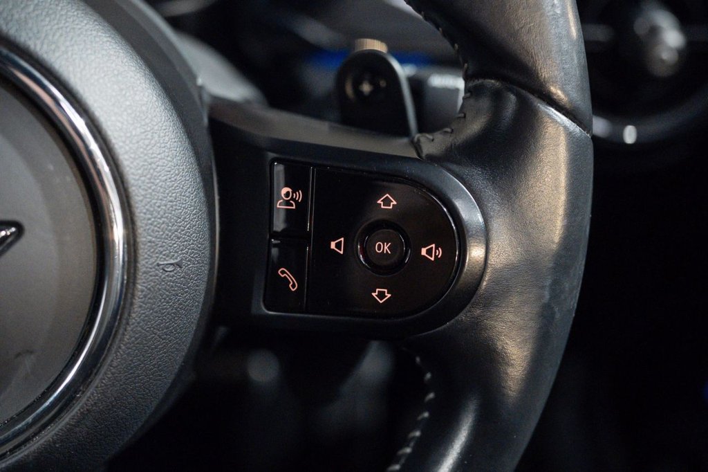 Used MINI Convertible 2021 for sale - 76395661: Photo 41