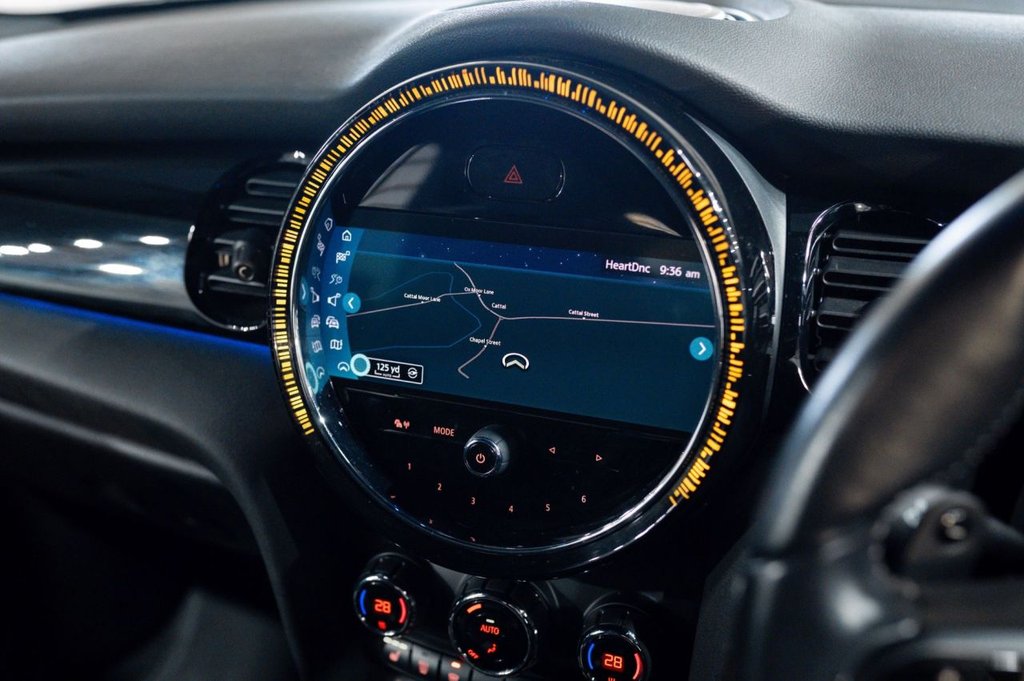 Used MINI Convertible 2021 for sale - 76395661: Photo 44