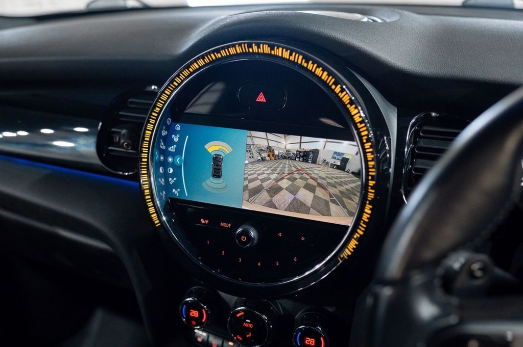 Used MINI Convertible 2021 for sale - 76395661: Photo 46