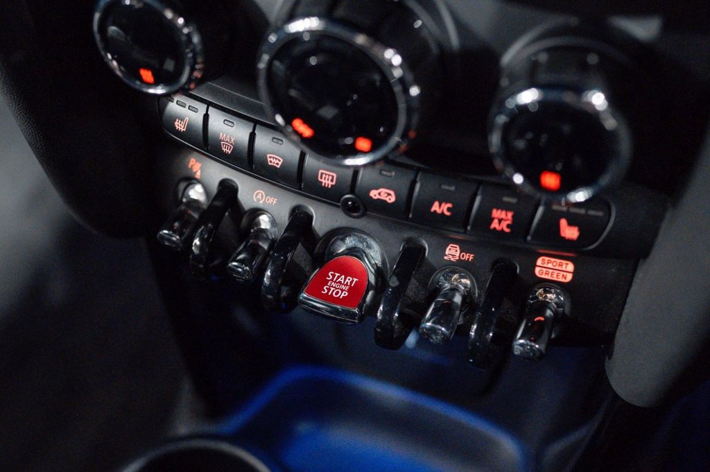 Used MINI Convertible 2021 for sale - 76395661: Photo 47