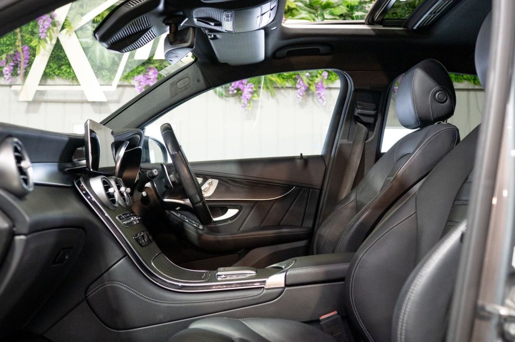 Used Mercedes-Benz GLC 2020 for sale - 77355629: Photo 13