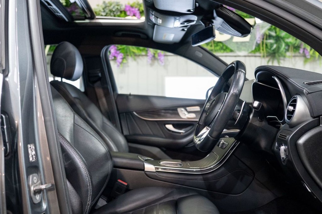 Used Mercedes-Benz GLC 2020 for sale - 77355629: Photo 15