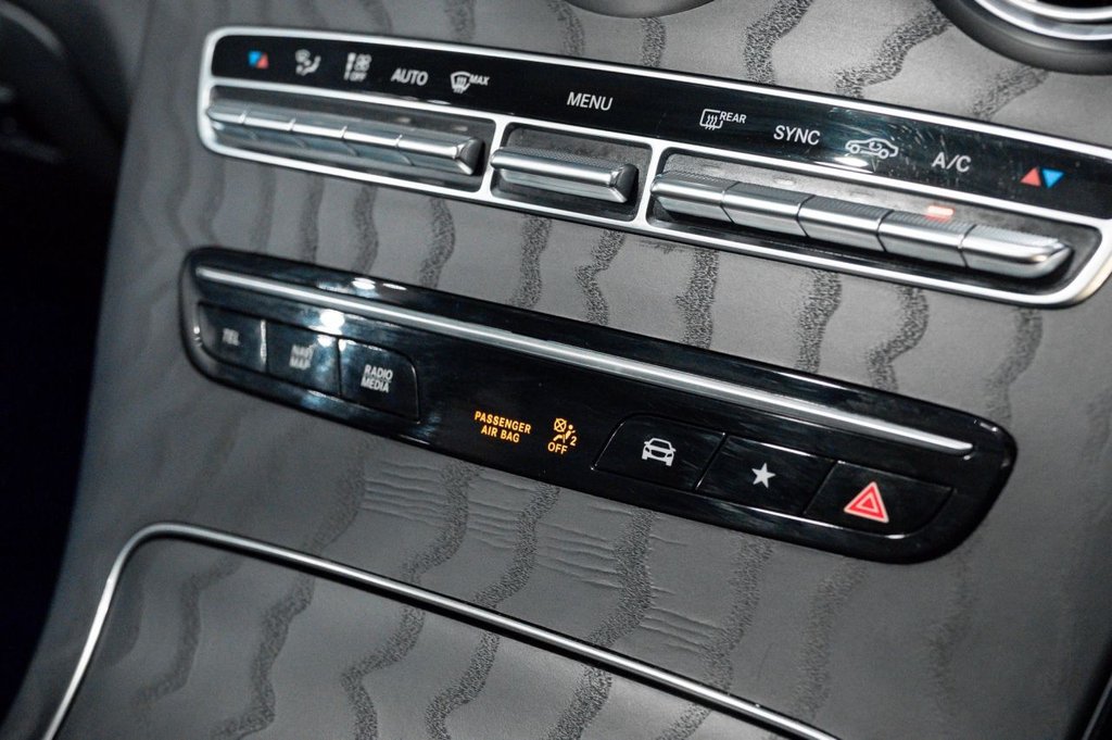 Used Mercedes-Benz GLC 2020 for sale - 77355629: Photo 46