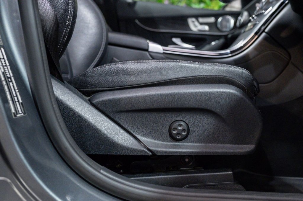 Used Mercedes-Benz GLC 2020 for sale - 77355629: Photo 48