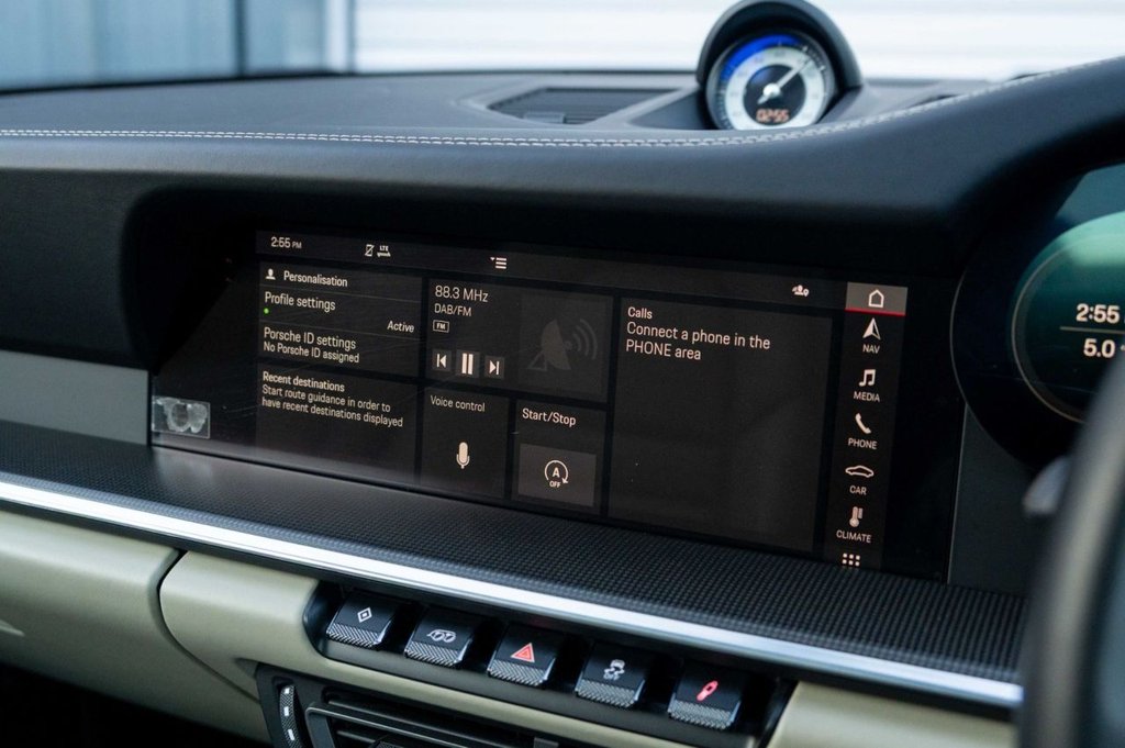 Used Porsche 911 2020 for sale - 77153889: Photo 31