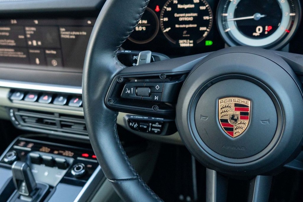 Used Porsche 911 2020 for sale - 77153889: Photo 35