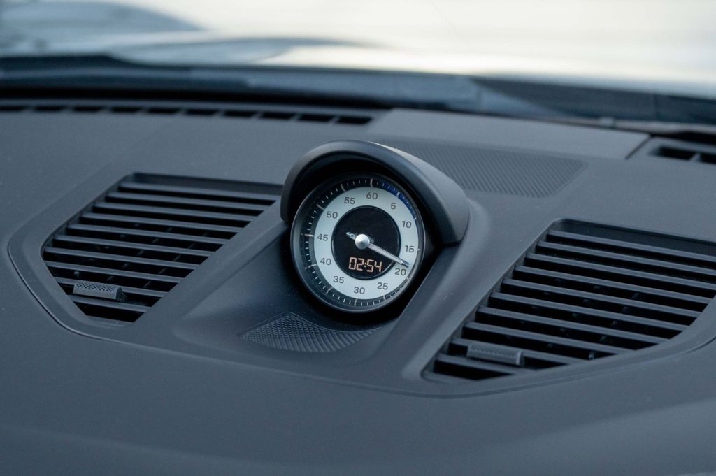 Used Porsche 911 2020 for sale - 77153889: Photo 41