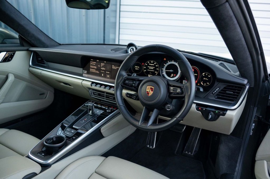 Used Porsche 911 2020 for sale - 77153889: Photo 49