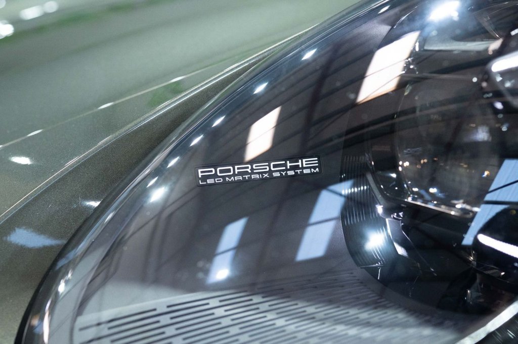 Used Porsche 911 2020 for sale - 77153889: Photo 9